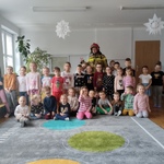 Liski i Wiewiórki ze strażakiem. 