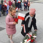 wyjście pod pomnik Józefa Piłsudskiego w Białymstoku 