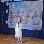 dziewczynka śpiewa.jpg